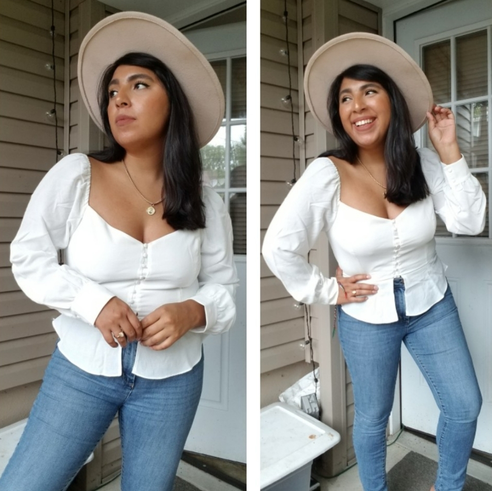 BLANK SPACE WHITE BUTTON TOP - Picture 2 of 10